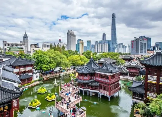 魔都夜晚告白适合去哪些安静江景平台？人少时间段与拍照机位