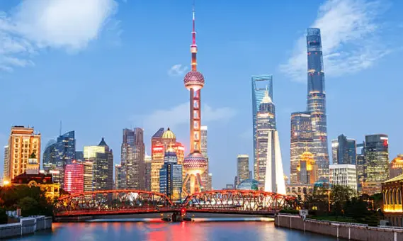 魔都娱乐地图大更新：国潮蹦迪现场、海派沉浸式剧场与上海吃喝玩
